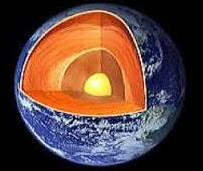 地球内部はどうなってる？地殻・マントル・核のつくリとは？