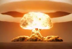 原爆と水爆とは？原子力の平和利用とは？ わかりやすく解説！